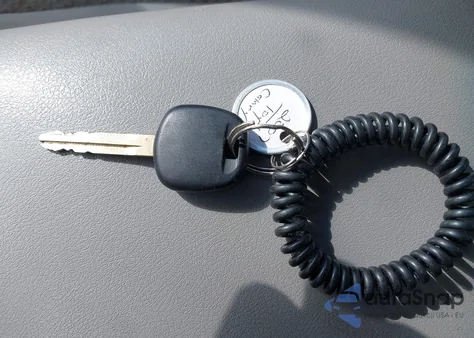 2007 Toyota Camry Ce из США, поврежденный, VIN 4T1BE46K77U005527